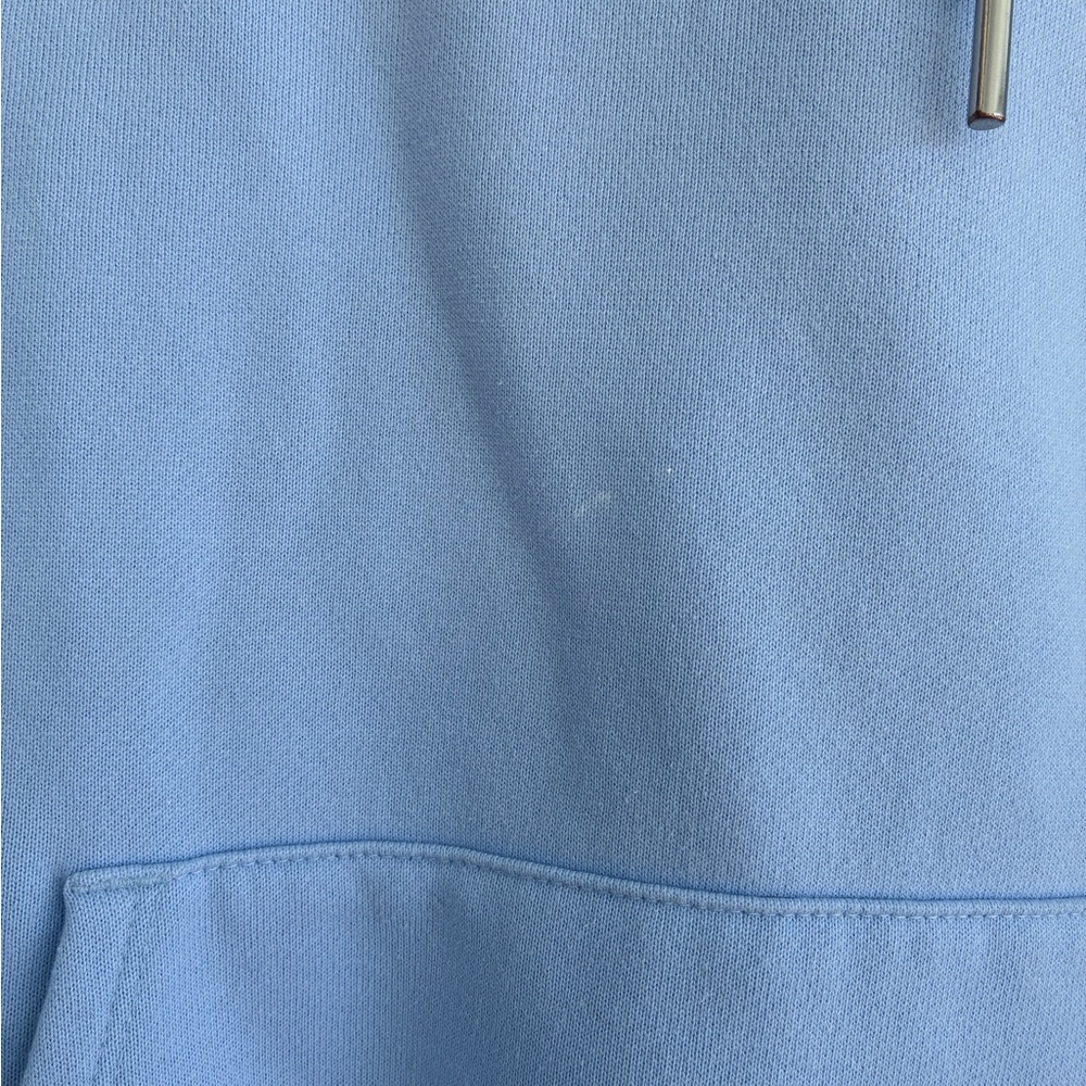 ALO Yoga Accolade Relaxed Hoodie in Seashell Blue - Picture 4 of 7